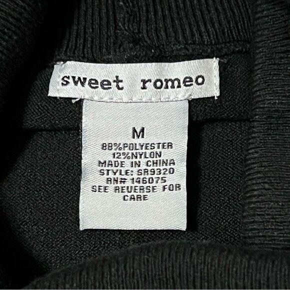 Sweet Romeo Black High-Low Turtleneck Sweater MEDIUM Lagenlook Minimalist - Picture 10 of 11